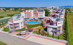 Arapya Resort